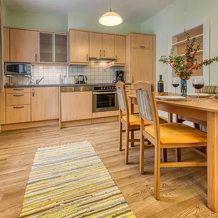 アパート トップ タウフナー ヴァイトホーフェン・アン・デア・ターヤ