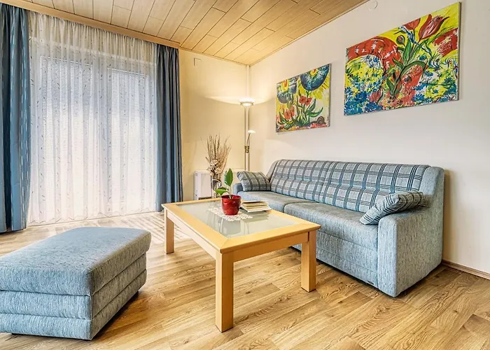 アパート トップ タウフナー